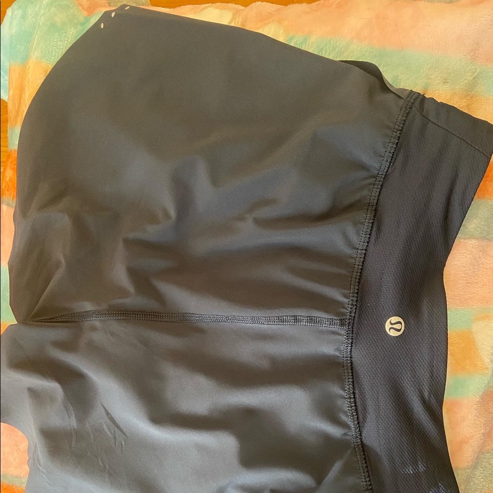 navy lululemon shorts